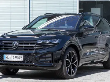 VW Touareg 3.0 TDI R-Line 4Motion IQ.DRIVE HuD