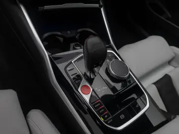 BMW M4 Competition xDrive DAB Laser HUD Alarm 19Zoll