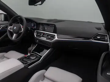 BMW M4 Competition xDrive DAB Laser HUD Alarm 19Zoll