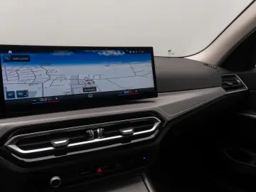 BMW 318i GeschwindigReg DAB PDC Cockpit  Widscreen