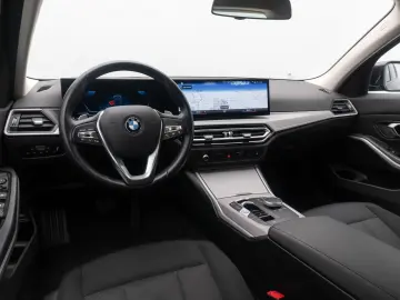BMW 318i GeschwindigReg DAB PDC Cockpit  Widscreen