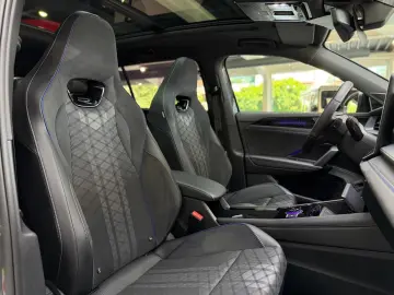 VW Tayron 2.0 TDI R-Line 7-Sitz Pano HuD Matrix H&K