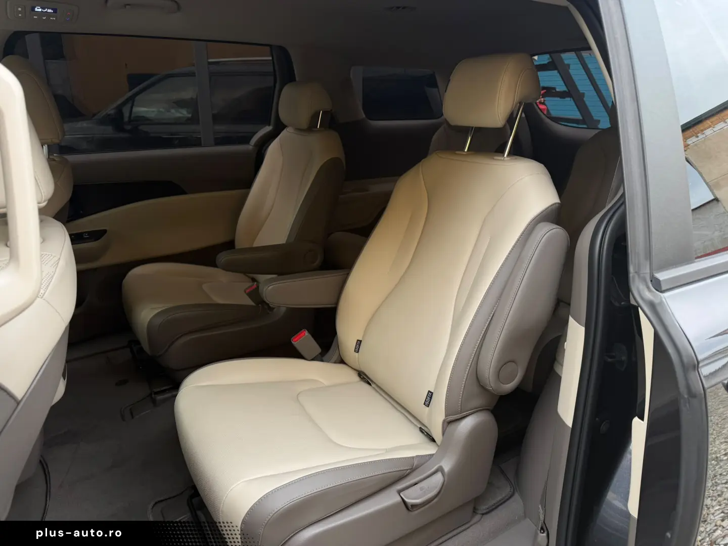 Kia Carnival Prestige Garantie 36 de luni LED Piele TVA