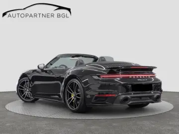 PORSCHE 992 Turbo S Cabrio Lift Matrix Chrono Sportabgas