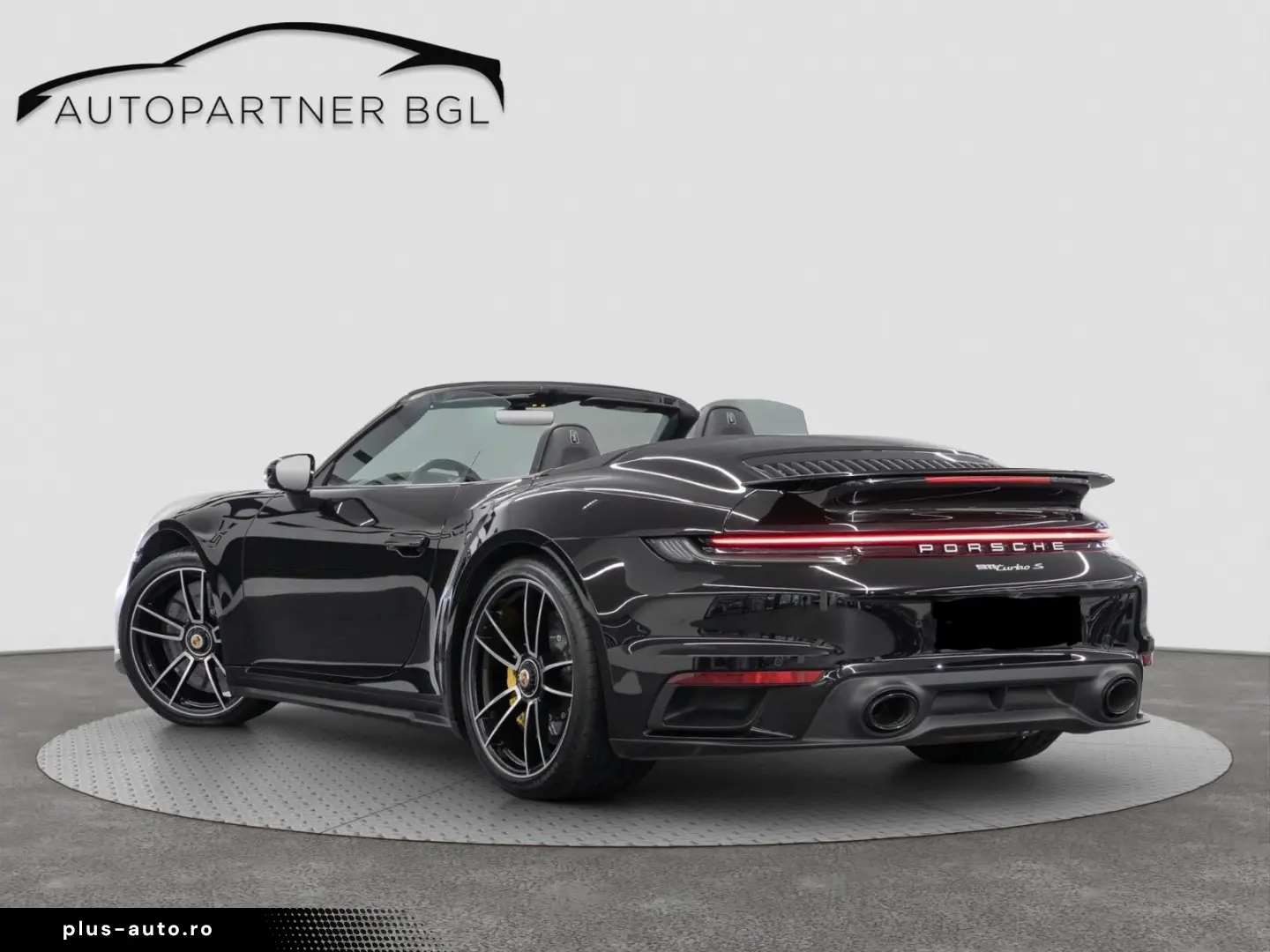 PORSCHE 992 Turbo S Cabrio Lift Matrix Chrono Sportabgas