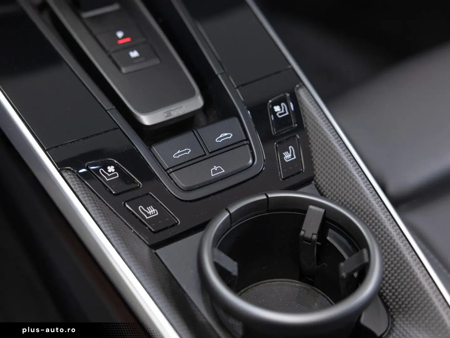 PORSCHE 992 Turbo S Cabrio Lift Matrix Chrono Sportabgas