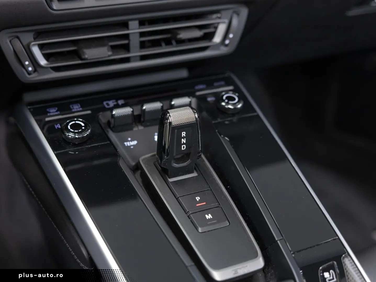 PORSCHE 992 Turbo S Cabrio Lift Matrix Chrono Sportabgas