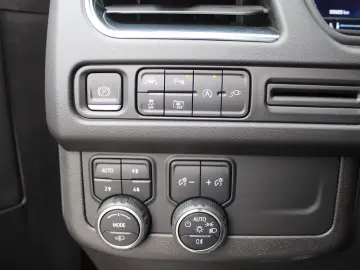 CHEVROLET Chevrolet Tahoe 5 3 V8 RST