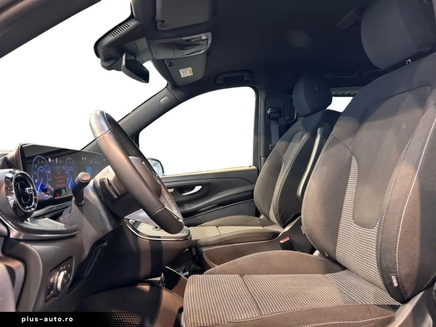 MERCEDES-BENZ EQV 300 Lang MBUX Cam Navi AUT Distr Facelift