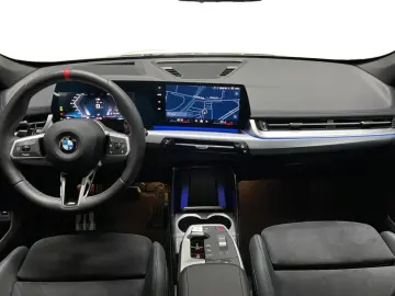 BMW X1 M35i xDrive Fahrassist Pano Wide Cam LED Navi