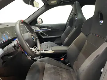 BMW X1 M35i xDrive Fahrassist Pano Wide Cam LED Navi