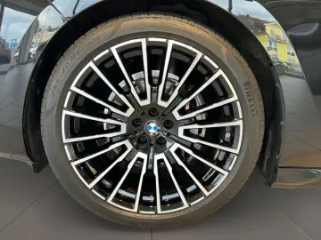 BMW 740 d xDrive Limousine Fahrassist Pano Stdhz 360