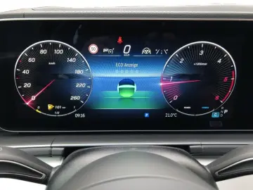 MERCEDES-BENZ GLS 450 d 4MATIC AMG MBUX Burm MBeam Night AHK