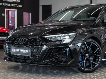 AUDI RS3 2.5 TFSI Lim. quattro RS-AGA KERAMIK-BREMSEN