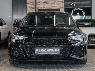 AUDI RS3 2.5 TFSI Lim. quattro RS-AGA KERAMIK-BREMSEN