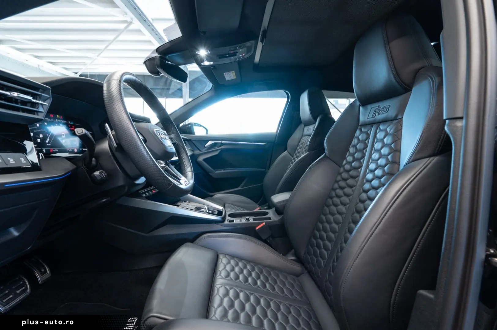 AUDI RS3 2.5 TFSI Lim. quattro RS-AGA KERAMIK-BREMSEN