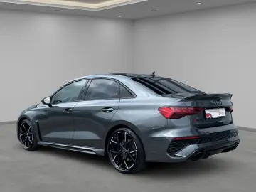 AUDI RS3 Limousine 2 5 TFSI qu Matrix Pano B&O Kamera