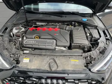 AUDI RS3 Limousine 2 5 TFSI qu Matrix Pano B&O Kamera