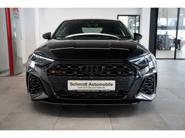 AUDI RS3 Lim. 2.5 TFSI quattro B&O Matrix Pano ACC eS