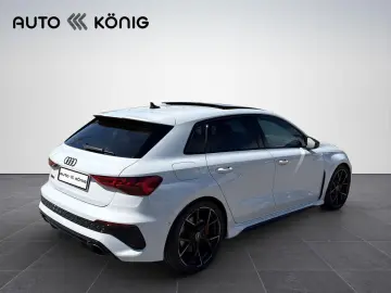 AUDI RS3 Sportback 2.5 TFSI quattro 294 kW
