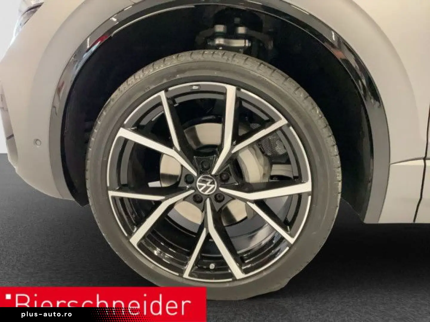 VW Touareg 3.0 TDI R-Line Black NP 126560 MATT VOLL