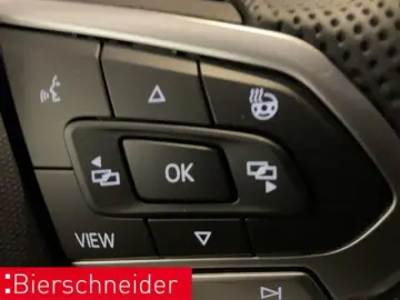 VW Touareg 3.0 TDI R-Line Black NP 126560 MATT VOLL