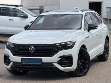 VW Touareg R-Line 4Motion Luftfahrwerk  Pano