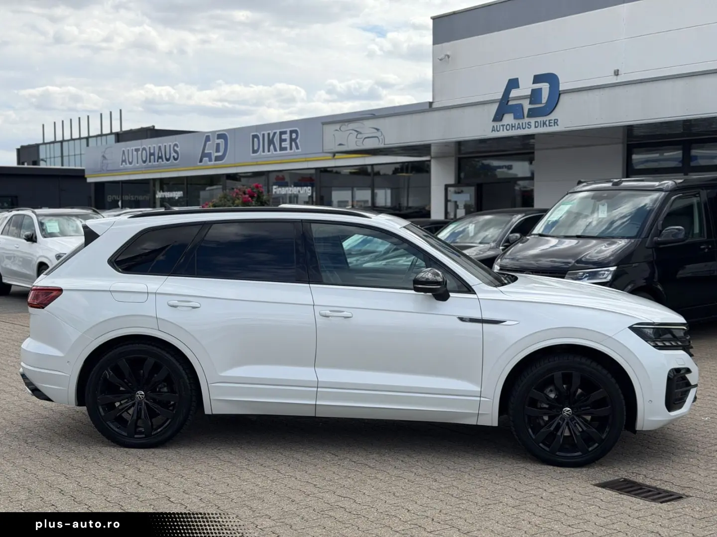 VW Touareg R-Line 4Motion Luftfahrwerk  Pano