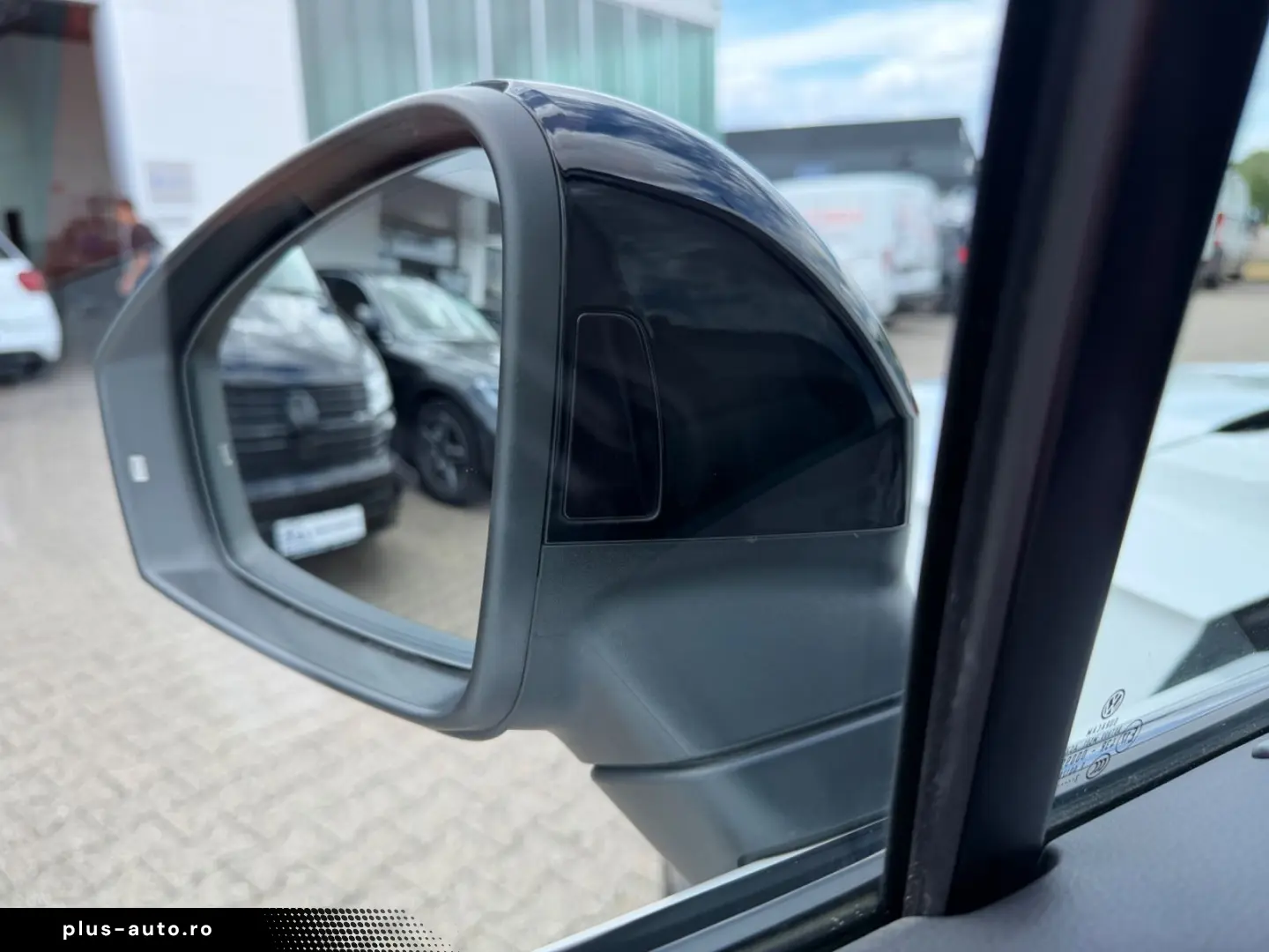 VW Touareg R-Line 4Motion Luftfahrwerk  Pano