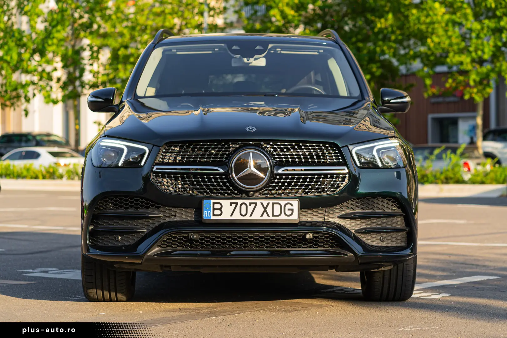 Mercedes-Benz GLE 400d intretinut foarte bine