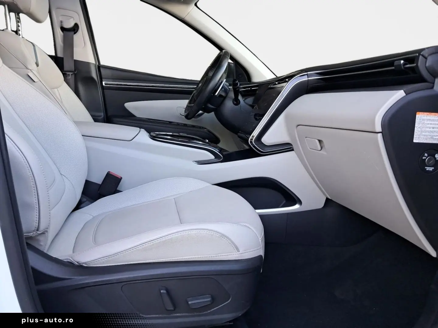 HYUNDAI Tucson 1.6T-GDI 4WD Aut.Prime LED PANO NAVI PDC