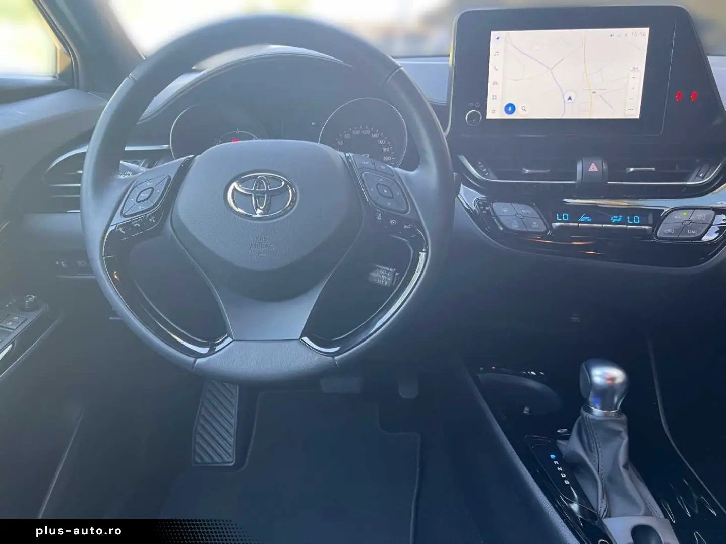 TOYOTA C-HR 1.8 Hybrid Team D KAMERA SHZ AHK