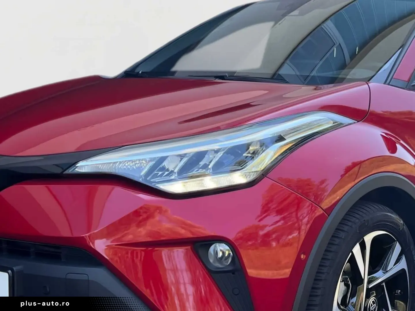 TOYOTA C-HR 1.8 Hybrid Team D KAMERA SHZ AHK