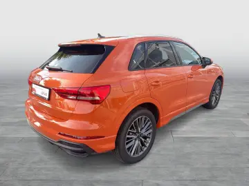 AUDI Q3 35TFSI S line ACC AHK Navi  Kam 19Zoll
