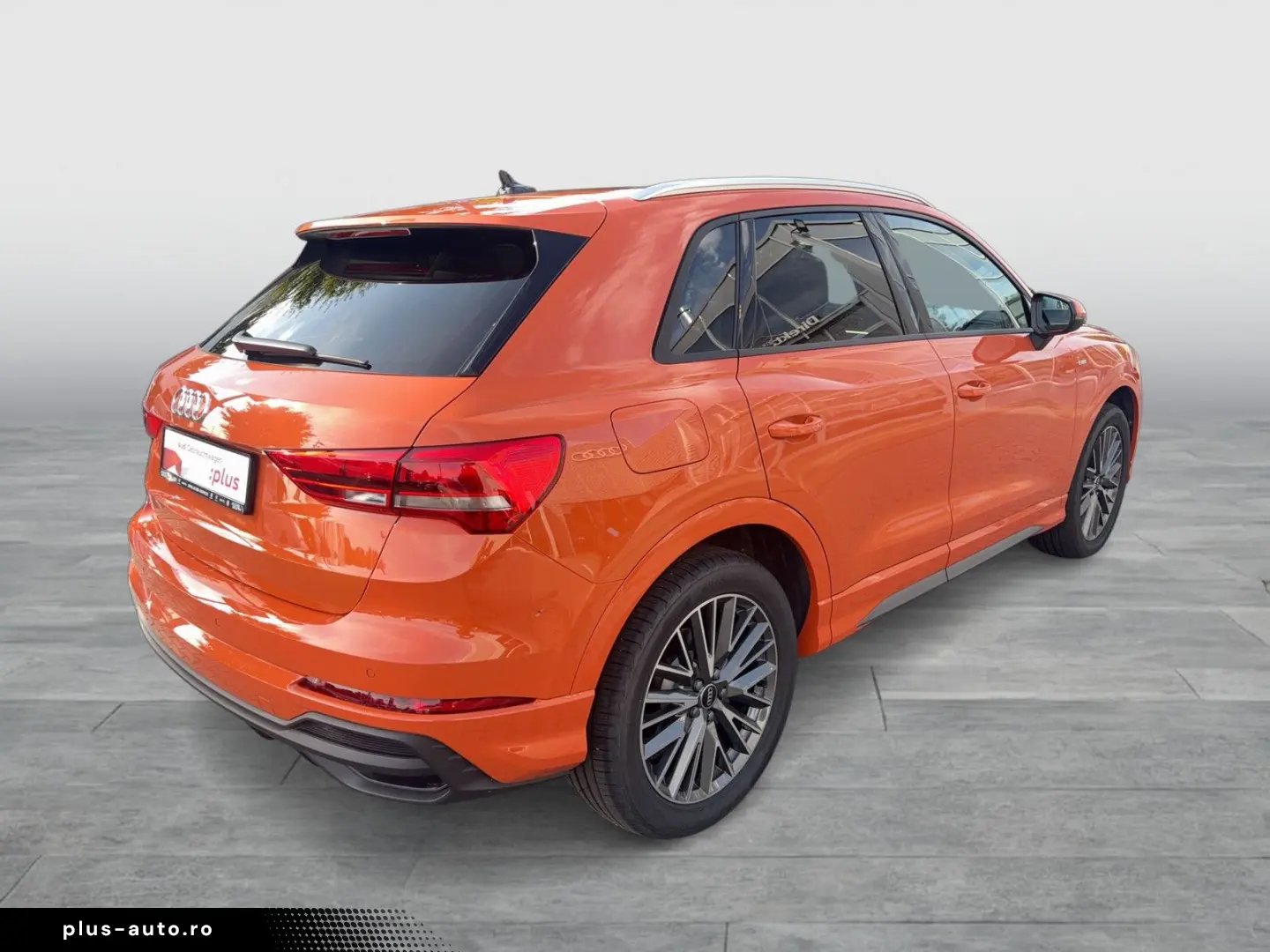 AUDI Q3 35TFSI S line ACC AHK Navi  Kam 19Zoll