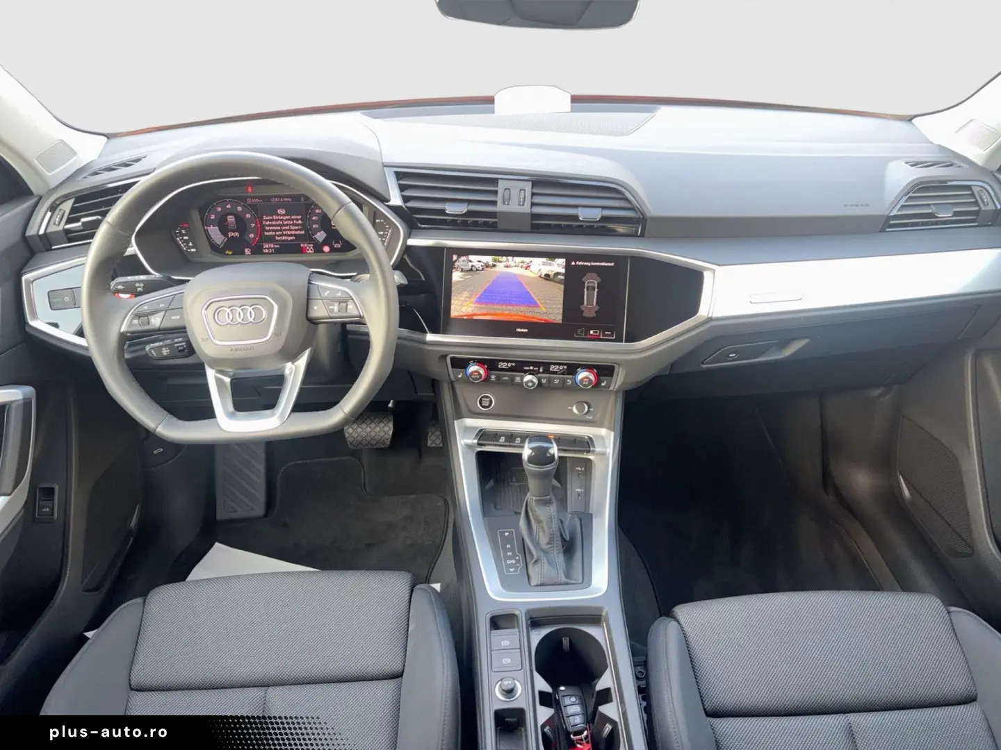 AUDI Q3 35TFSI S line ACC AHK Navi  Kam 19Zoll