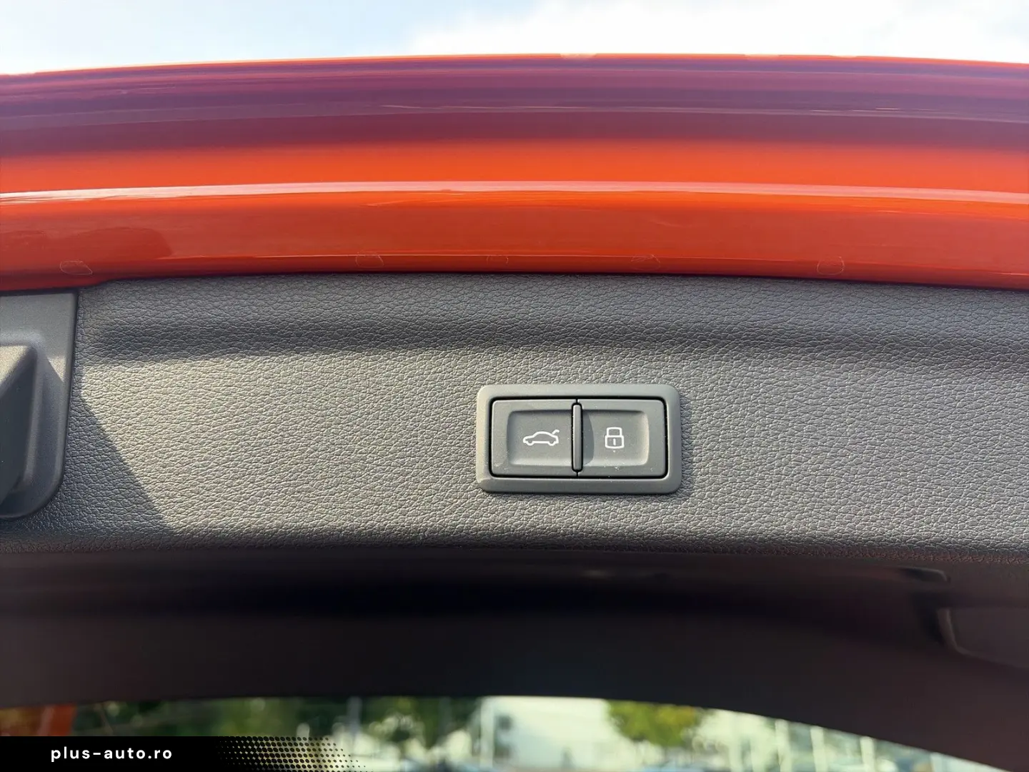 AUDI Q3 35TFSI S line ACC AHK Navi  Kam 19Zoll