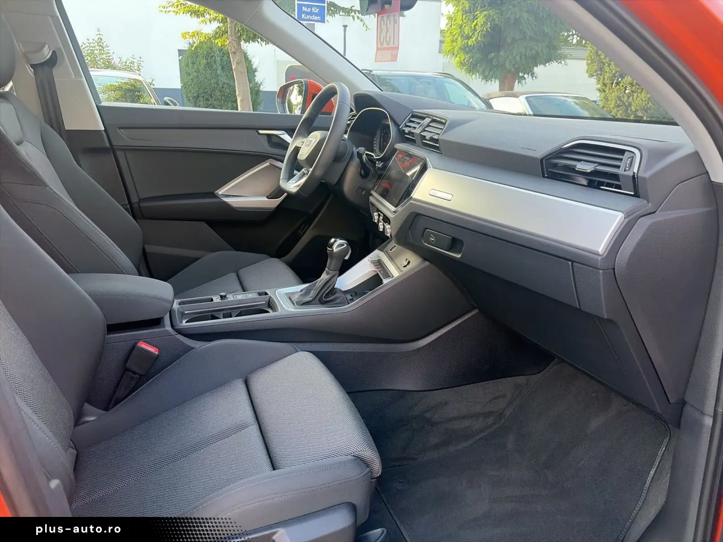 AUDI Q3 35TFSI S line ACC AHK Navi  Kam 19Zoll