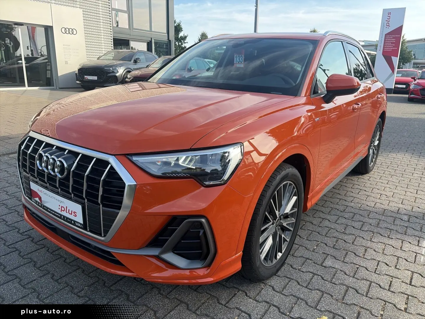 AUDI Q3 35TFSI S line ACC AHK Navi  Kam 19Zoll