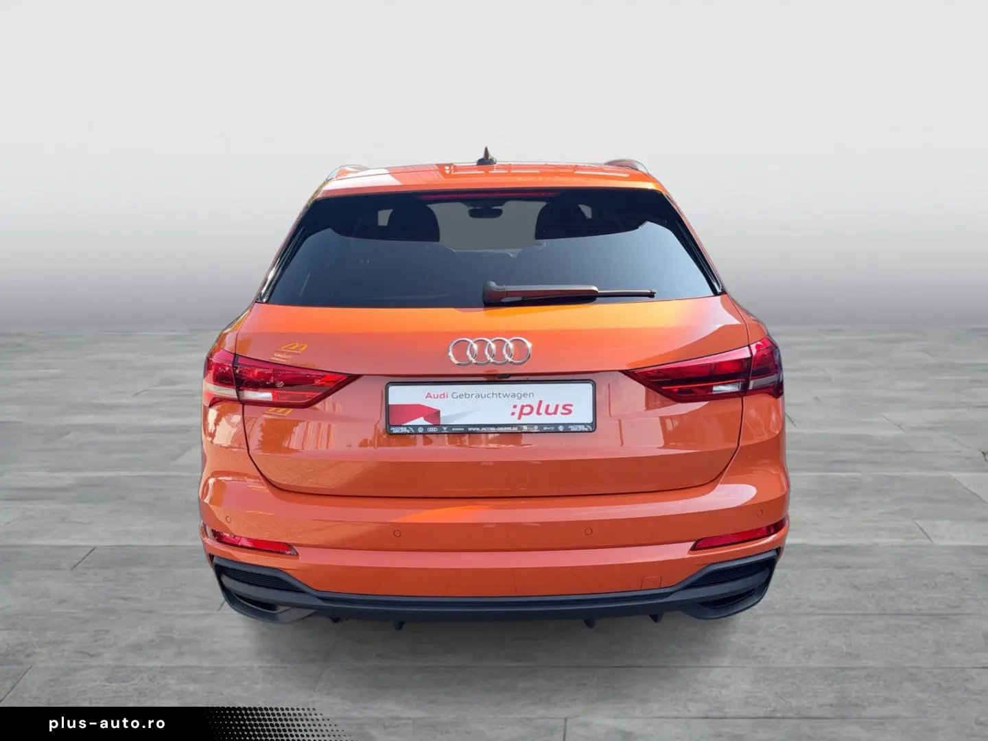 AUDI Q3 35TFSI S line ACC AHK Navi  Kam 19Zoll