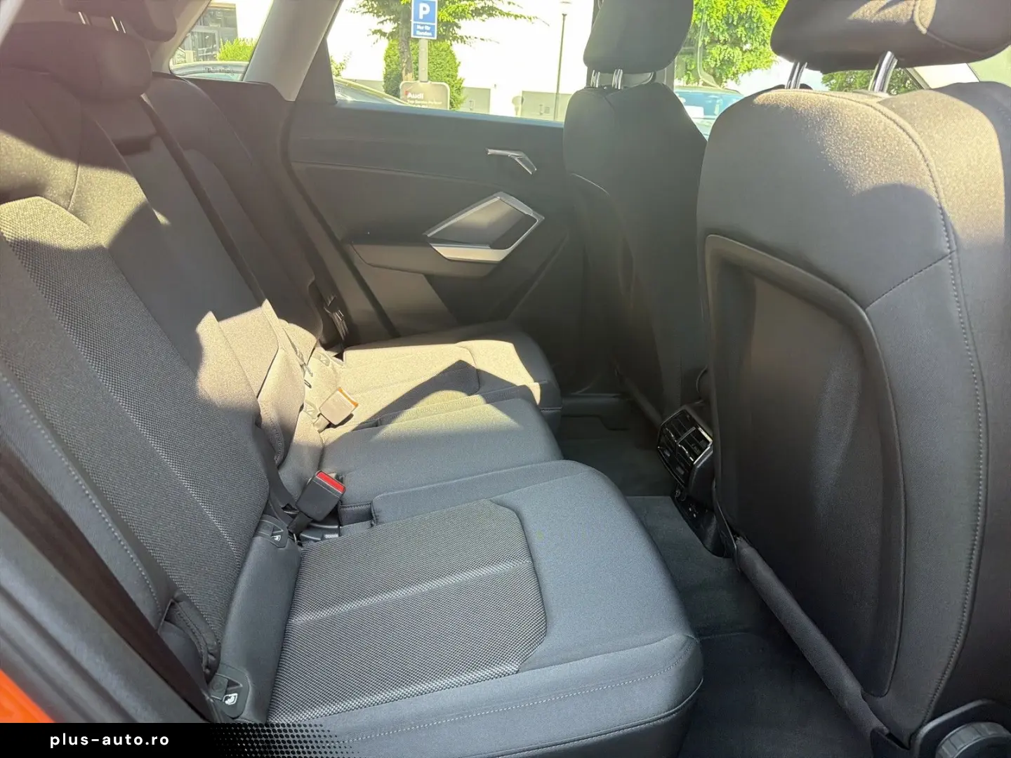 AUDI Q3 35TFSI S line ACC AHK Navi  Kam 19Zoll