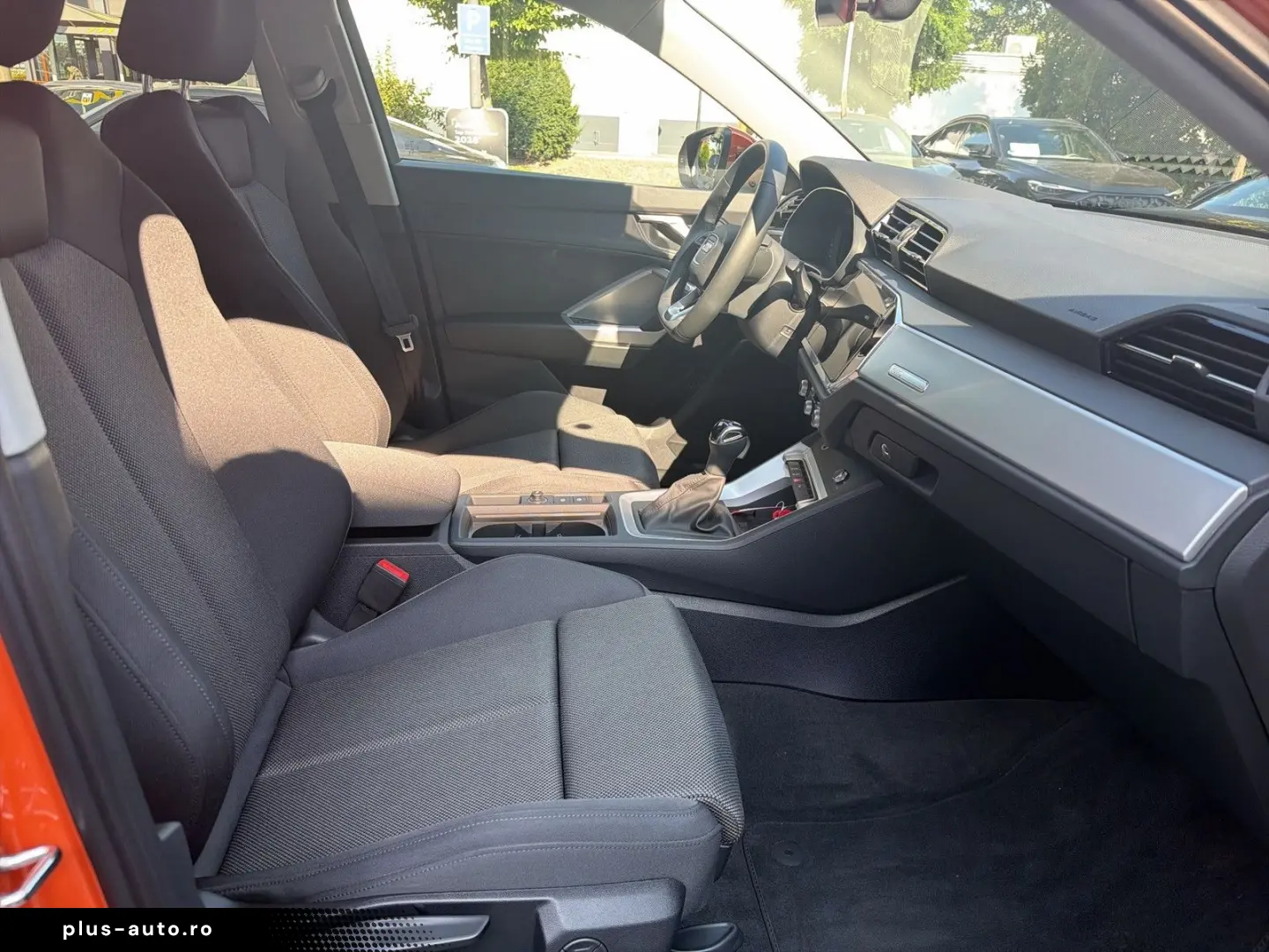 AUDI Q3 35TFSI S line ACC AHK Navi  Kam 19Zoll