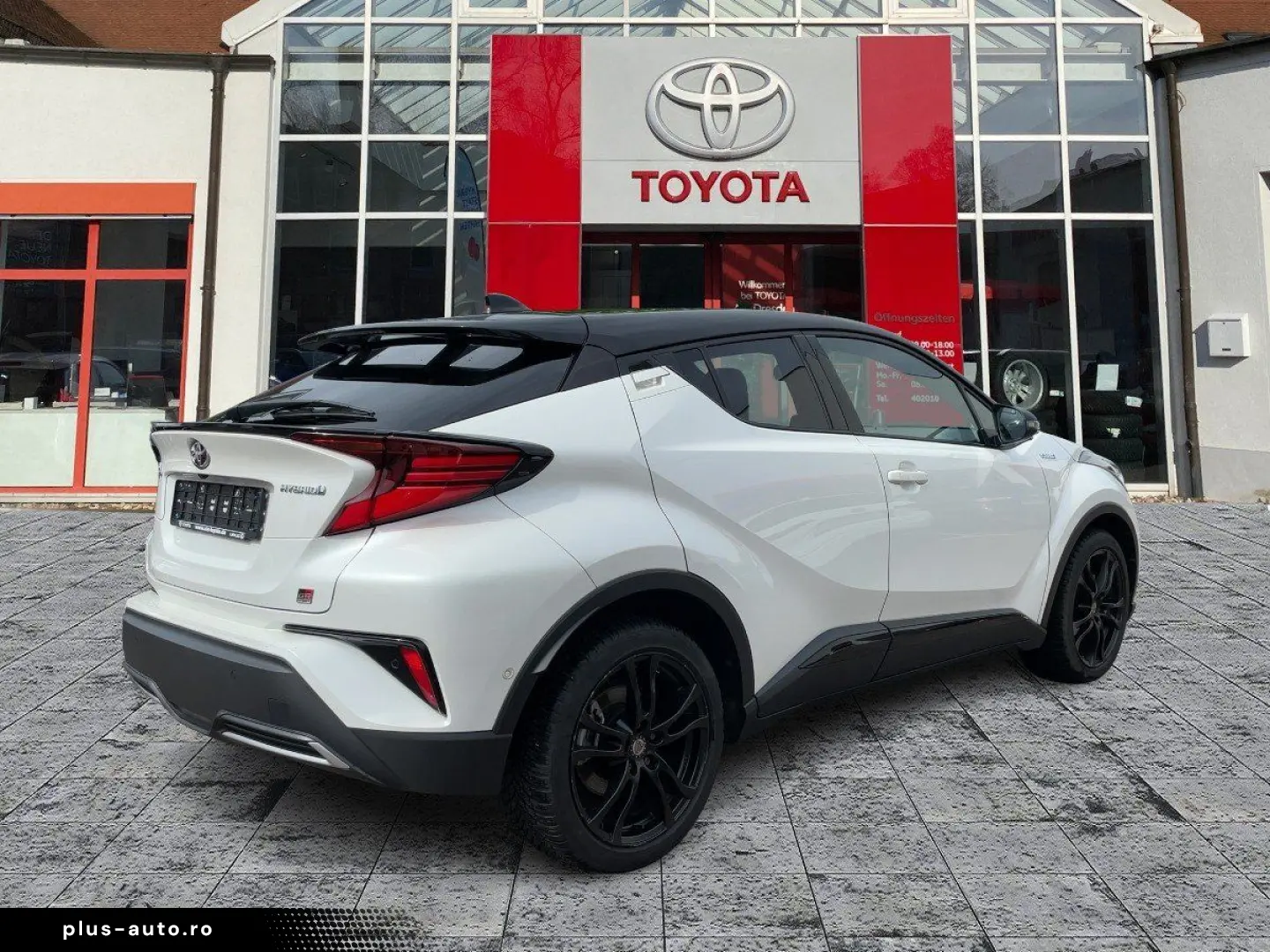TOYOTA C-HR 2.0 Hybrid GR Sport ACC Alcantara LED Navi