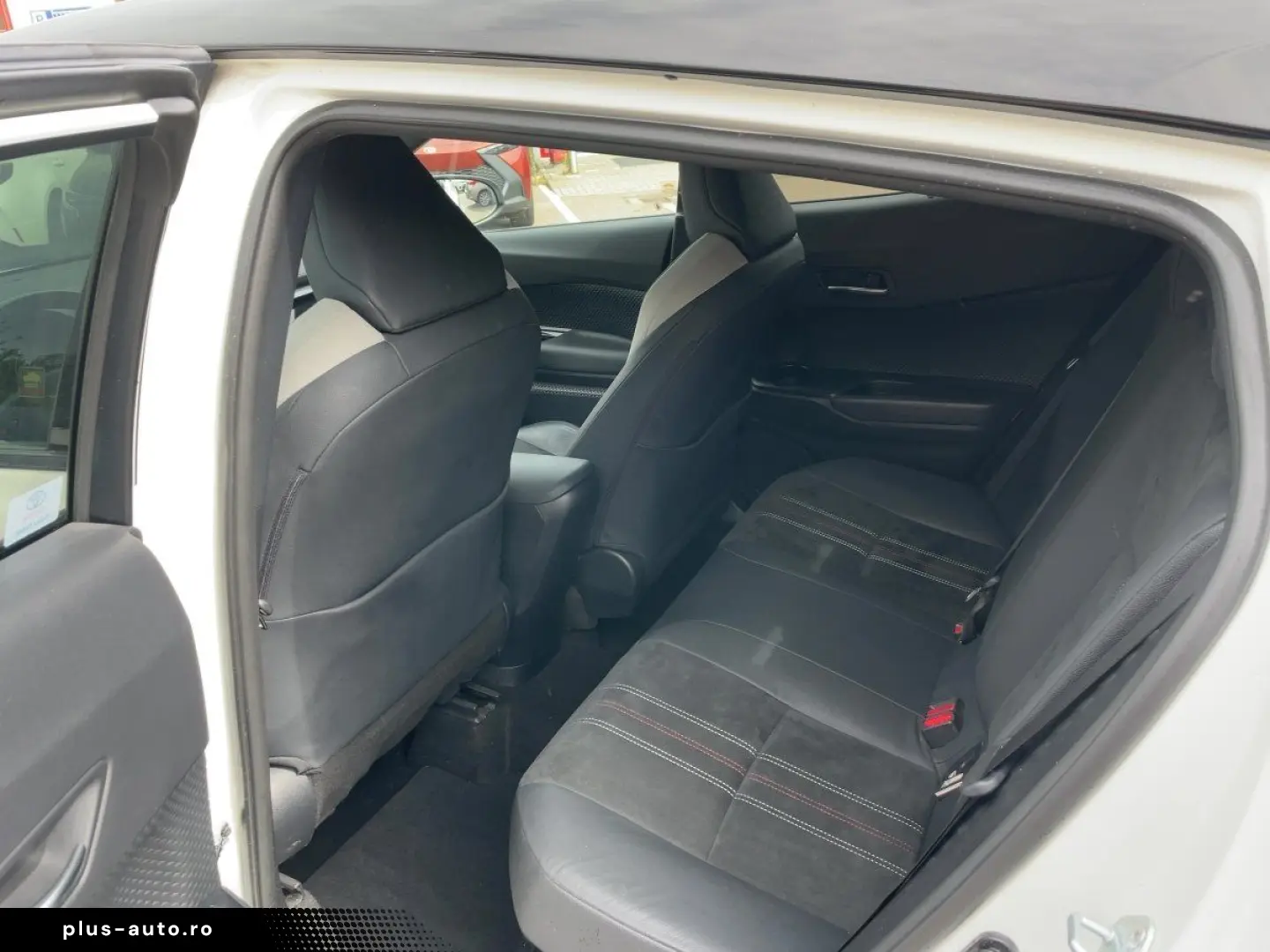 TOYOTA C-HR 2.0 Hybrid GR Sport ACC Alcantara LED Navi