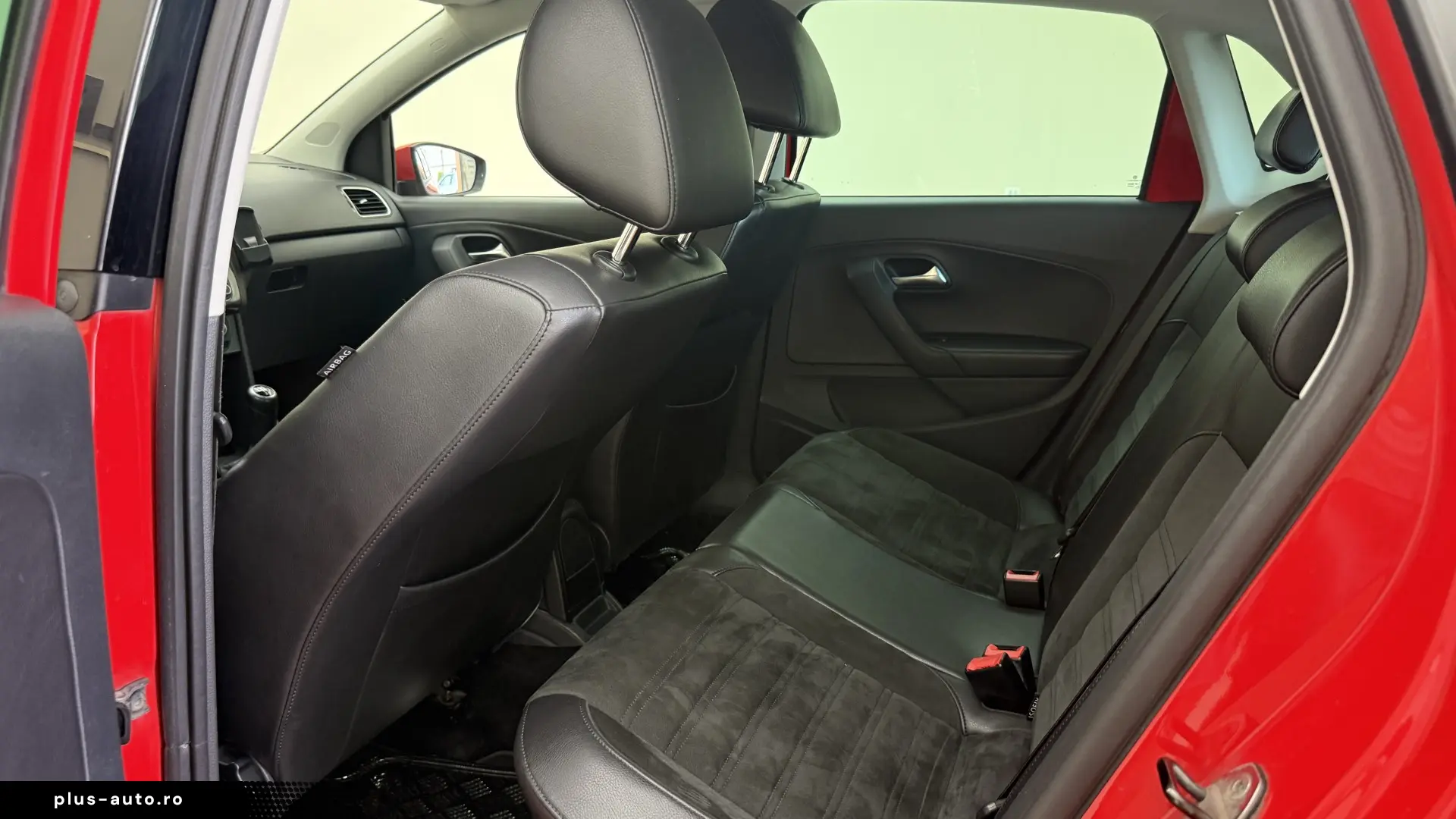 Volkswagen   Polo   1.6 TDI   150CP   An 2012 11   Euro 5