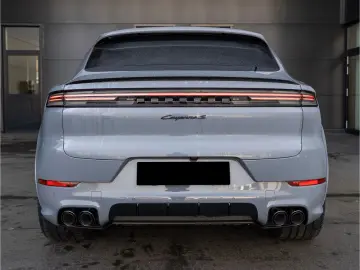 Porsche Cayenne S E-Hybrid Coupe Black Edition