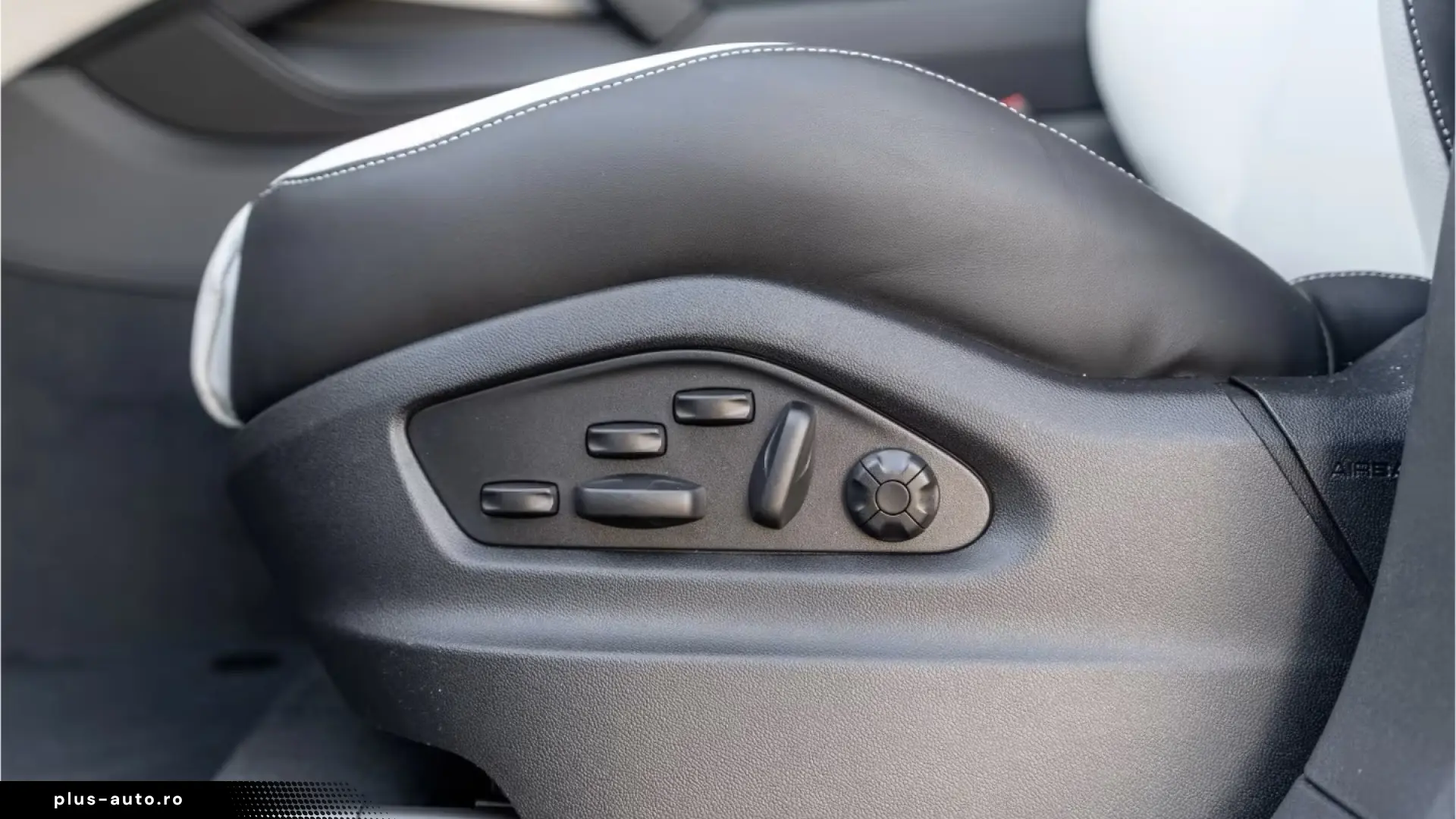 Porsche Cayenne S E-Hybrid Coupe Black Edition