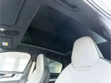 Porsche Cayenne S E-Hybrid Coupe Black Edition