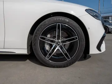 Mercedes-Benz E 450 4MATIC Superscreen Burmester 4D AIRMATIC