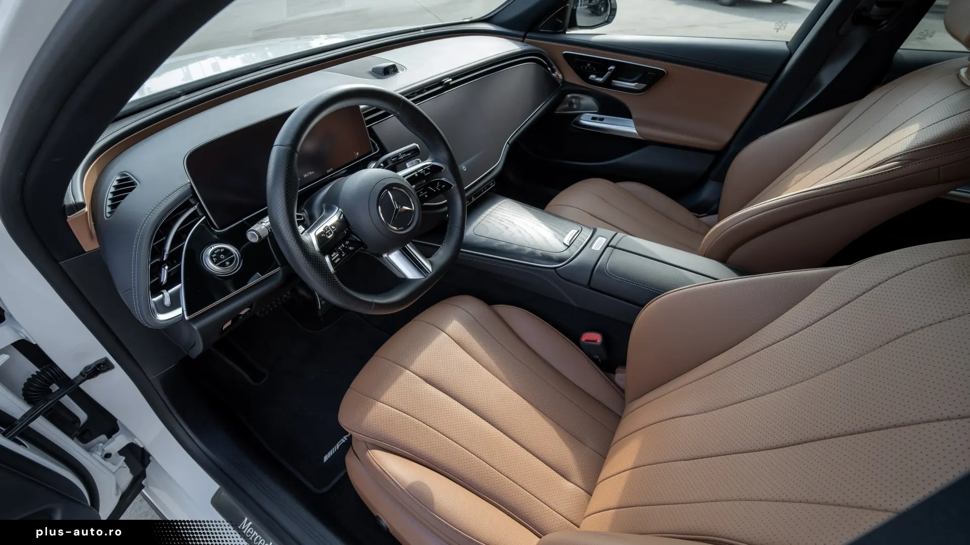 Mercedes-Benz E 450 4MATIC SUPERSCREEN